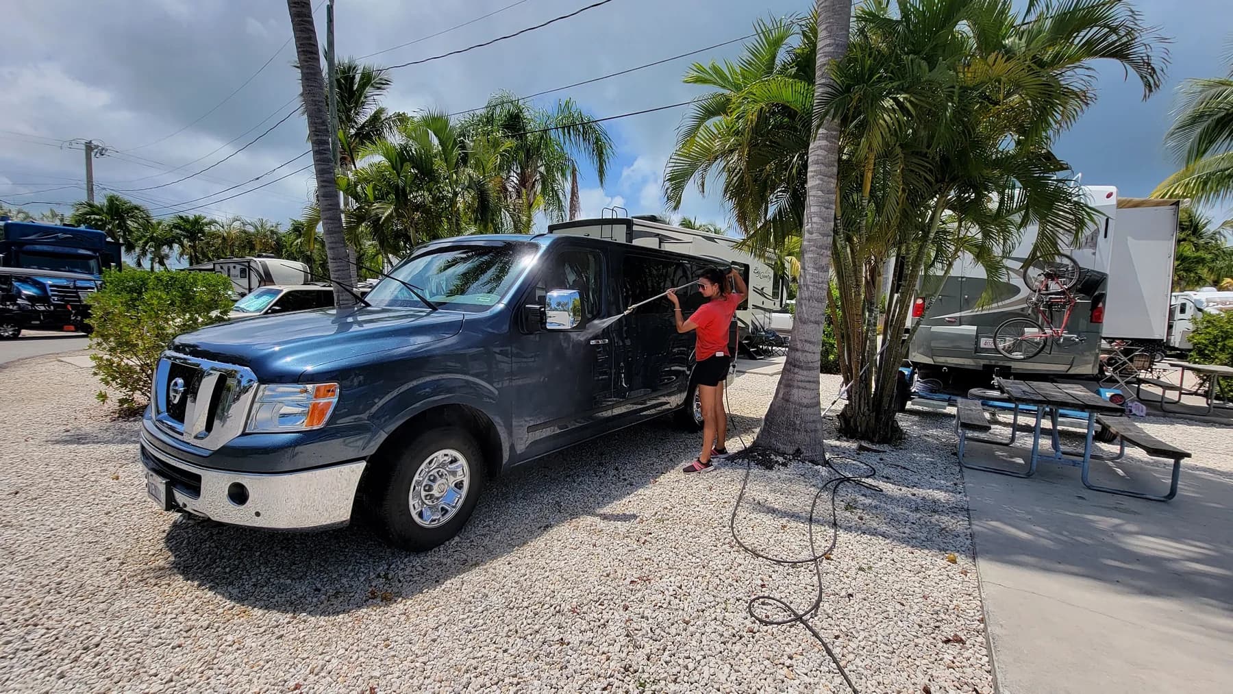 Car detailing work by Leoserve in the Florida Keys (1)