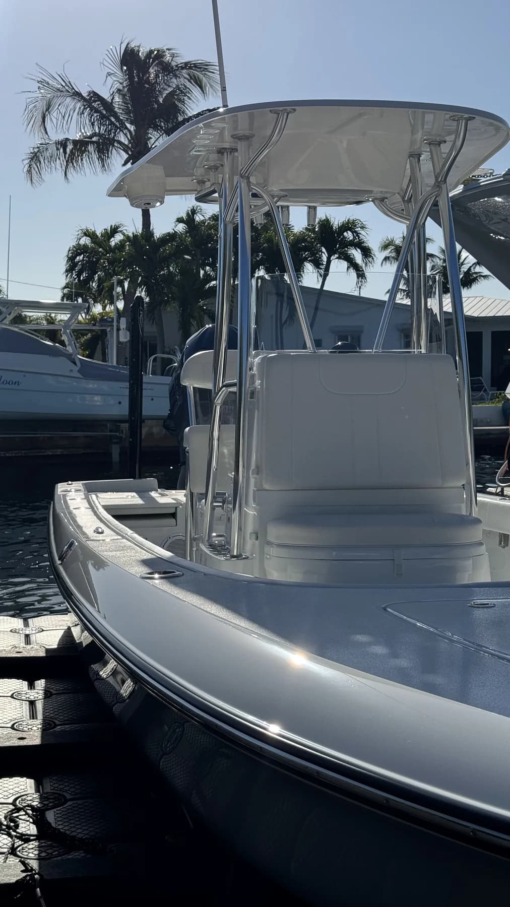 Boat ceramic coating work by Leoserve in the Florida Keys (8)