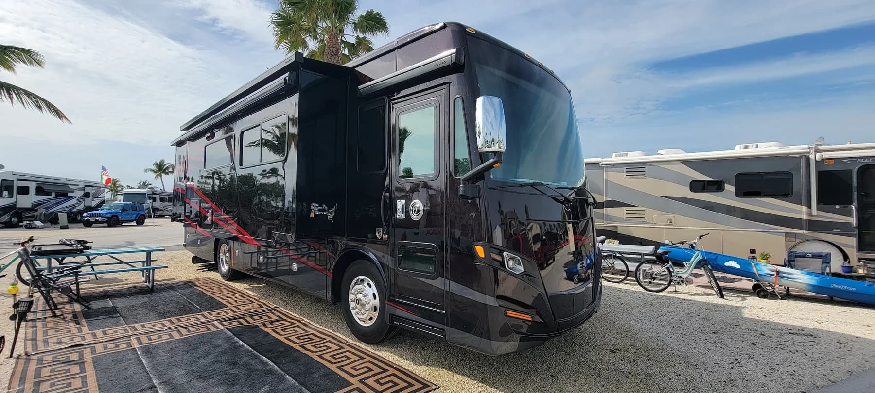 Ceramic coating work on RVs and cars by Leoserve in the Florida Keys (5)