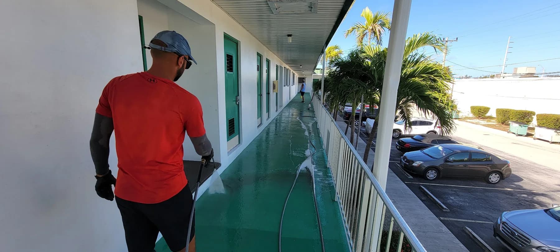House pressure washing work by Leoserve in the Florida Keys (10)
