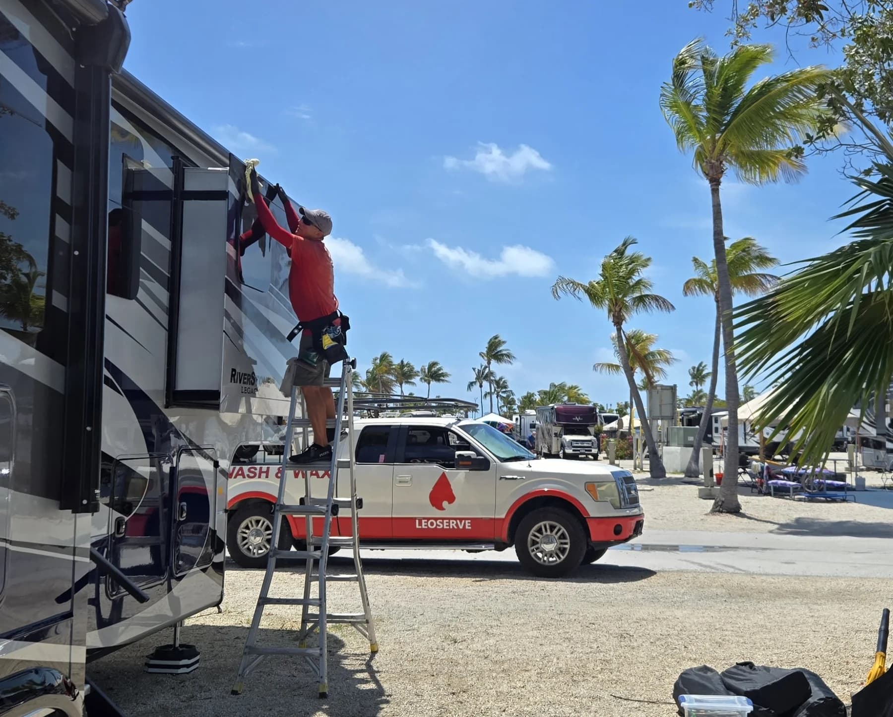 Mobile RV wash and detailing work by Leoserve in the Florida Keys (12)